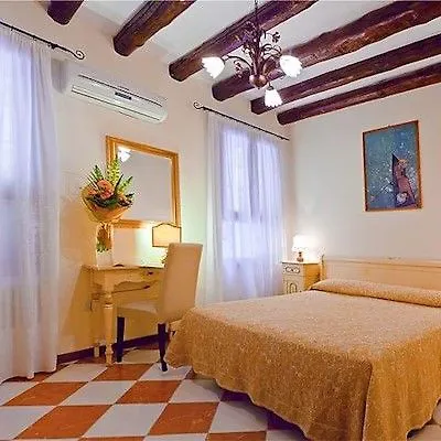 Hotel Henry Benátky