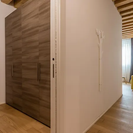 Apartment Mazzoni 10