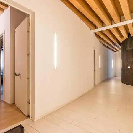 Mazzoni 10 Apartment
