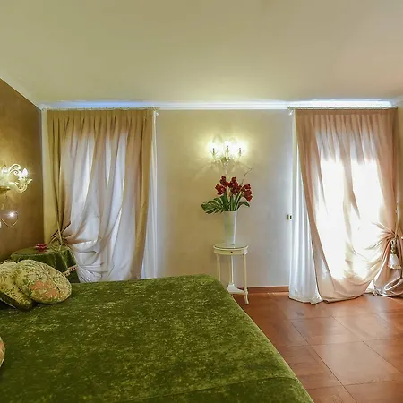 Savoia & Jolanda Hotel