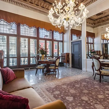 Hotell Nani Mocenigo Palace 5*