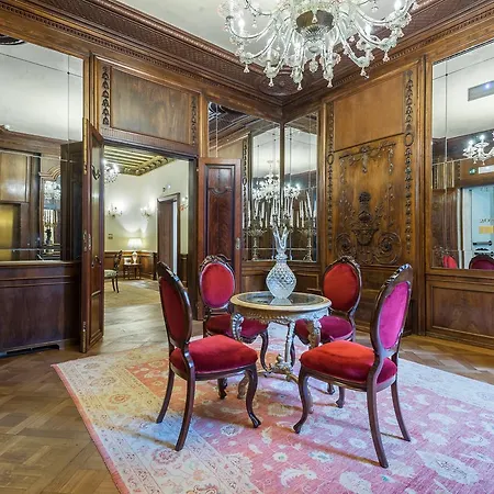 Hotel Ai Reali - Small Luxury Of The World