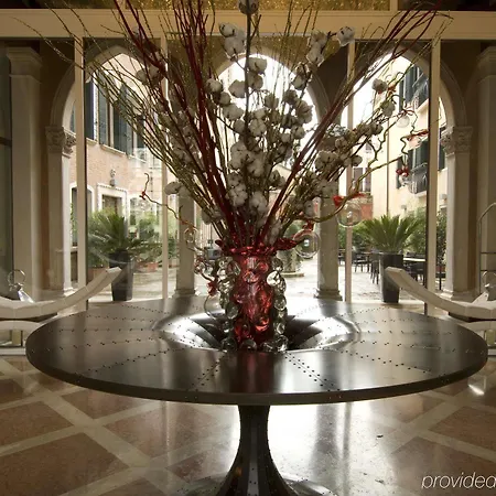 Hotel Sina Centurion Palace