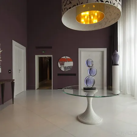 Sina Centurion Palace Hotel