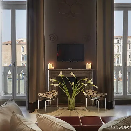 Sina Centurion Palace Hotel