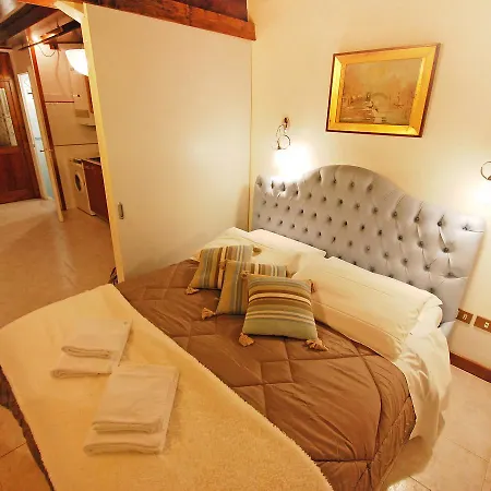 Locazione Turistica Calle Del Traghetto Vecchio Apartment *