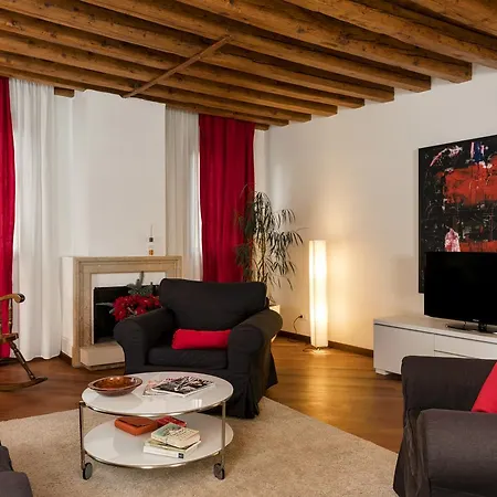 Elegant Terrace Near Piazza San Marco Last Floor No Lift Apartamento *