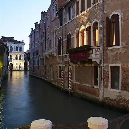 Ca' Gottardi Bed & Breakfast Venice