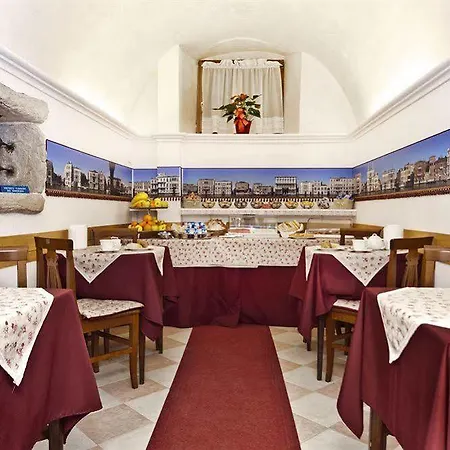 Hotel Fava 2*