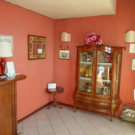 Hotel Tito Mestre