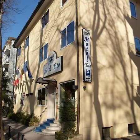 Tito Hotel