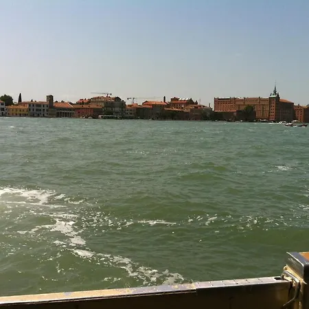 Venice Home * Venice