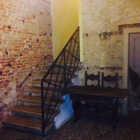 Hostel Ai Boteri *