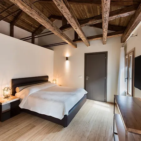 Casin Dei Nobili Bed and breakfast 2*