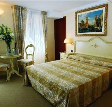 Guest house Ca' Del Duca 3*