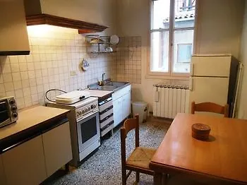 Venezianamente Apartment *