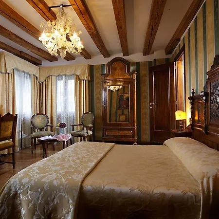 Palazzo Bembo - Exclusive 2* ヴェネツィア