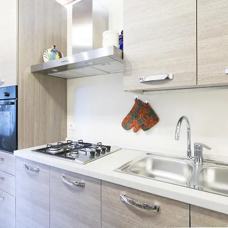 Apartment Crystal Deluxe *