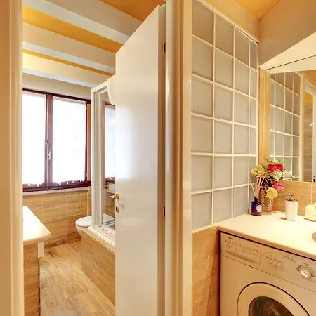 Castello Apartment