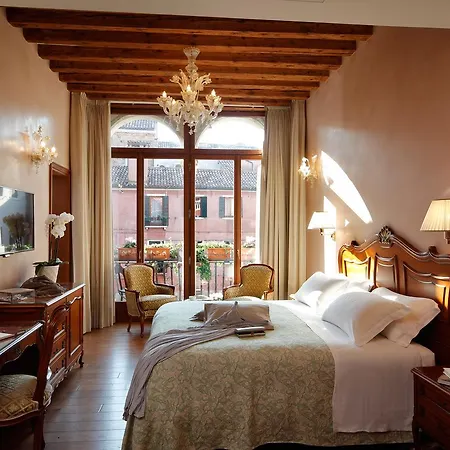 Hotel Bisanzio 4*
