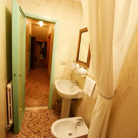 Manin Apartment *