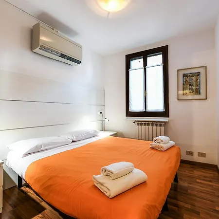 Rialto Apartment *