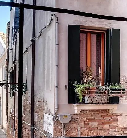 Palazzo Schiavoni Residenza D'epoca & Suite-apartments * Veneza
