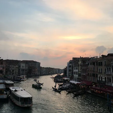 Antico Mercato Bed & Breakfast 2*