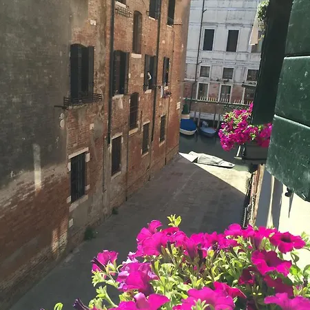 Al Pozzo Di Luce Frühstückspension Venedig