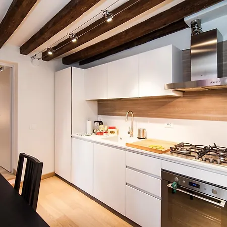 The Cosy Nest Apartment Venice