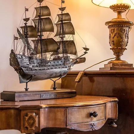 Admiral Emo Palace Over Canal Grande Apartment Venice