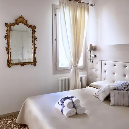 Bed & Breakfast Al Pozzo Di Luce Benátky