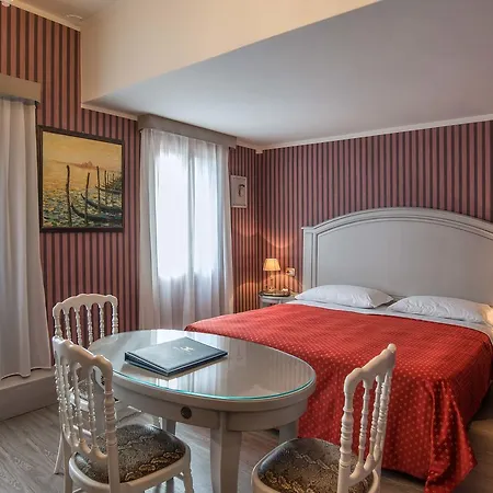La Fenice Et Des Artistes Hotel Venetië
