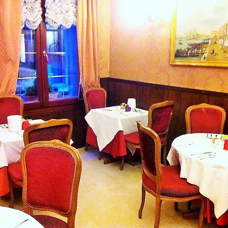 Lisbona Hotel 3*