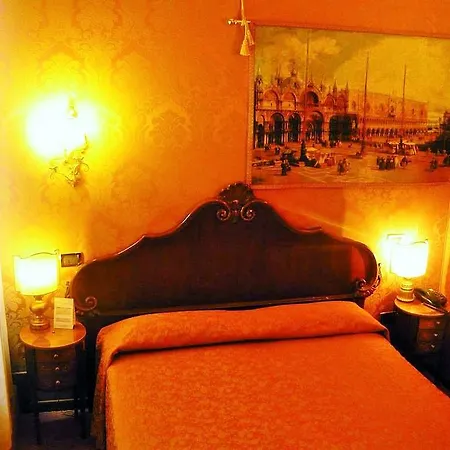 Lisbona Hotel