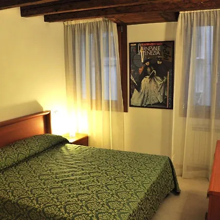 Apartment Commercio *