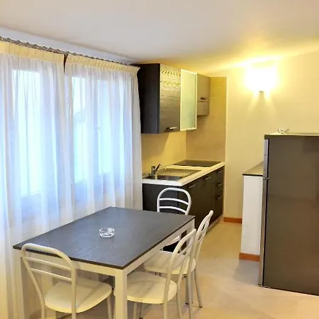 Apartment Commercio *