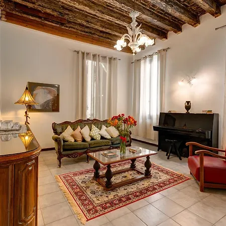 Hotel San Samuele