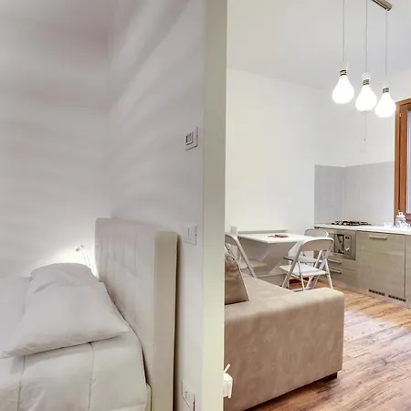 Sweet Apartment *