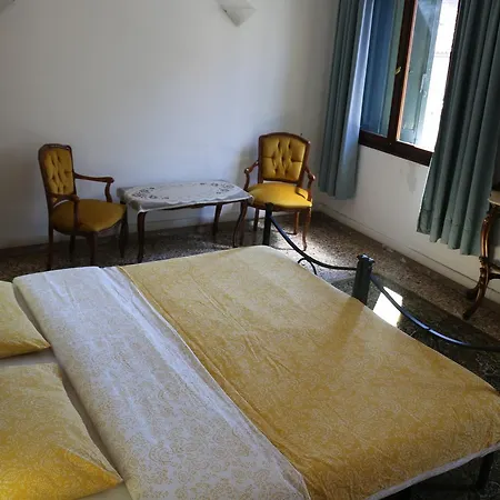 Bed & Breakfast San Marco Boutique 2*
