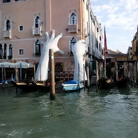 Il Veliero Romantico 2* Venice