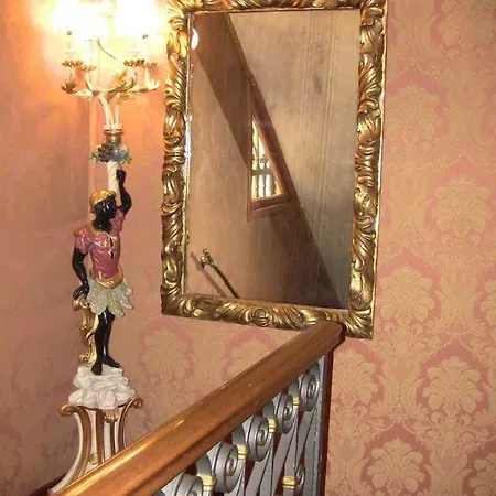 Lisbona Hotel 3*