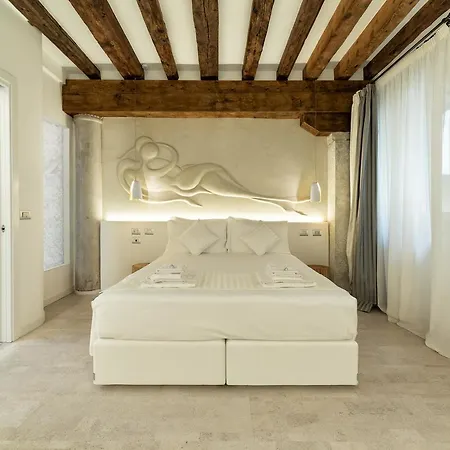 Ca' De La Fonte - Wenice Deep Culture Affittacamere 2*