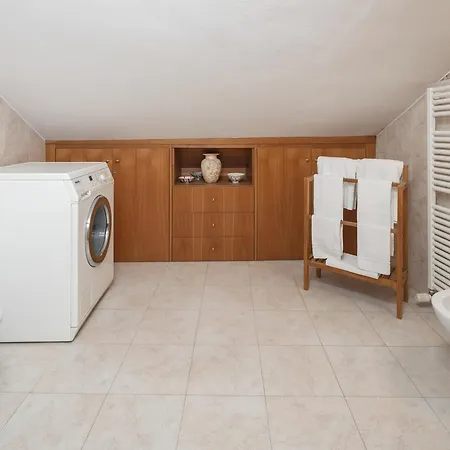 Apartment Ve.n.i.ce Cera Angels' Attic