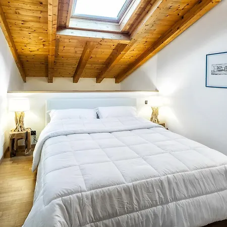 Stella Marina 1 *