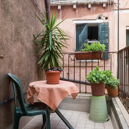 Homestay Acqua Azzurra Venice