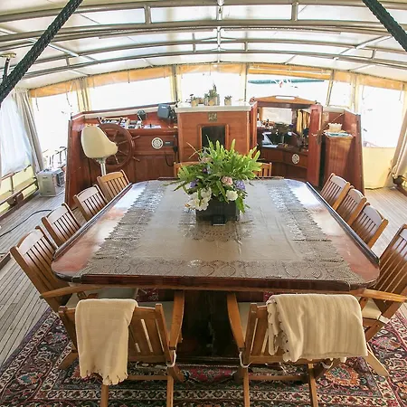 Botel Boat San Marco