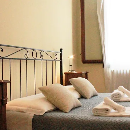 Corte Dei Miracoli Guest house 2*
