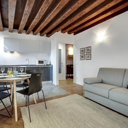 Apartment Guglie Design *