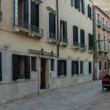 Palazzina Fortuny 3* Venedig